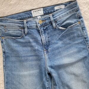 FRAME Le High Straight Jeans